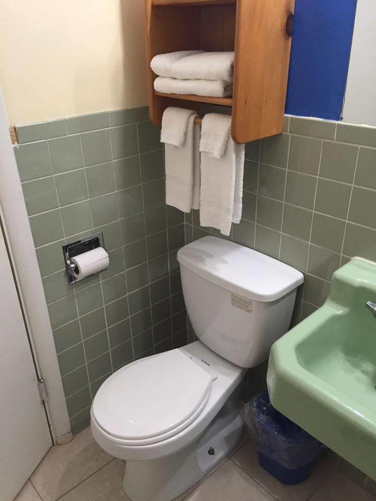 Biddeford Motel 외부 사진